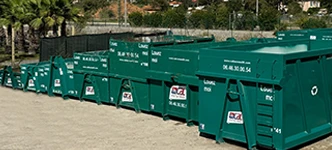 parc de bennes à louer chez CAL de 3 à 30m³